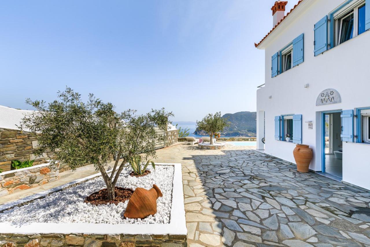 Villa Mariel Skopelos ภายนอก รูปภาพ